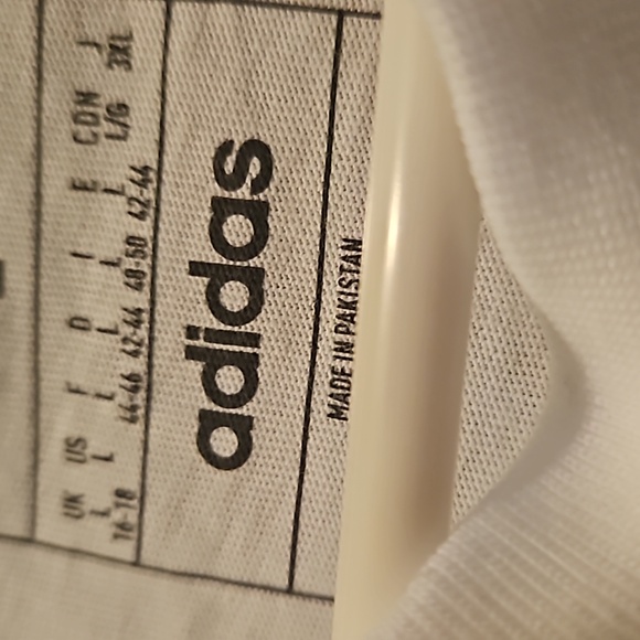 NWT ADDIDAS cotton tee. NWT L - Picture 2 of 7